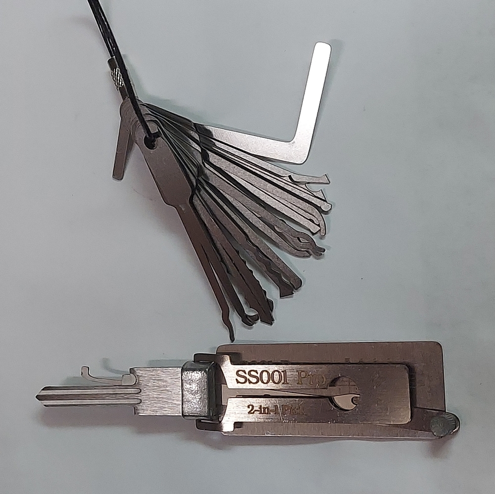 Set Lock Pick Set with Tension Wrench and SS001 Tool
